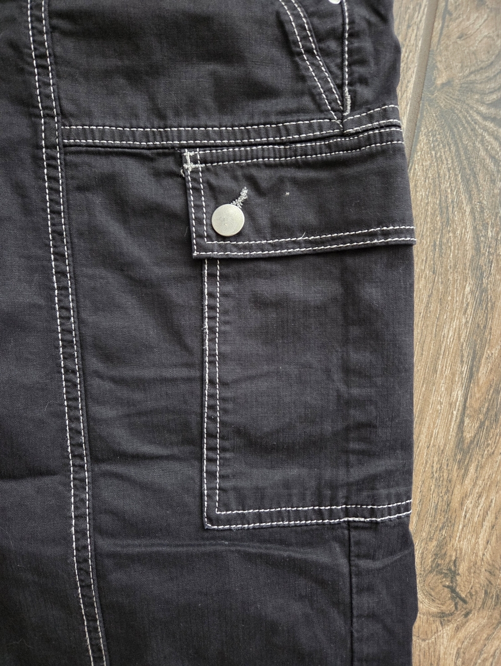 Anthropologie The Carson Utility Barrel Pants in Black Cargo High Rise Sz 6 - Picture 8 of 13